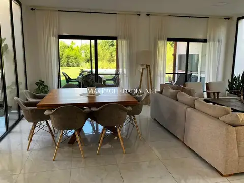 Casa en Alquiler 4 años