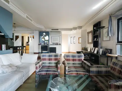 Departamento en Venta de 4 dormitorios