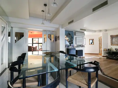 Departamento en Venta con 2 cocheras