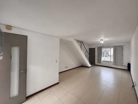 Departamento en Alquiler de 3 ambientes