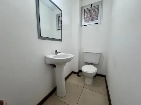 Departamento en Alquiler con 1 cocheras