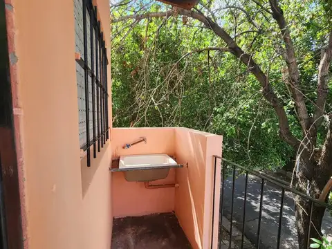 Depto Tipo Casa en Alquiler de 2 dormitorios