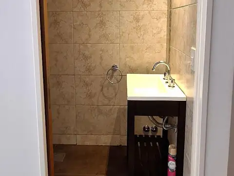 Depto Tipo Casa 2 ambientes con 2 baños