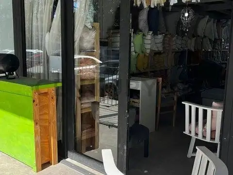 Local en Venta en Ciudad De Tigre, USD 22.000