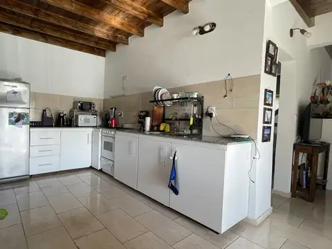 PRECIOSA CASA 3 AMBIENTES EN BARRIO COUNTRY WEEKEND ESCOBAR
