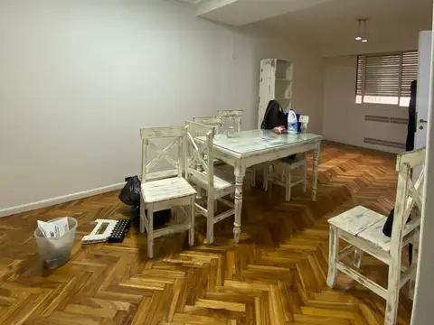 Departamento en Alquiler en Recoleta, $ 600.000