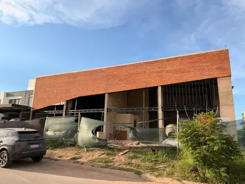 LOCALES - BE BOULEVARD