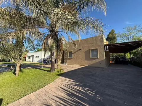Casa en Venta con 1 cochera