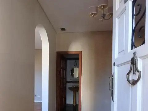 Casa en Venta al Este