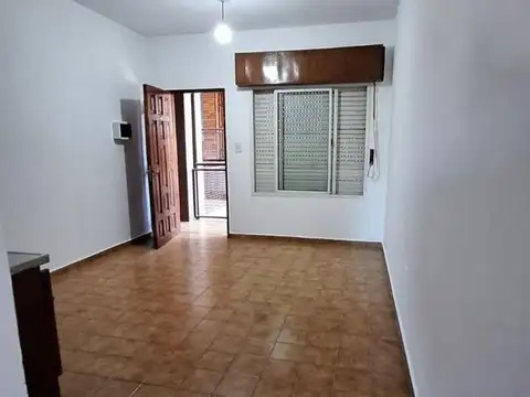 DFA433 - DEPARTAMENTO - 1 DORMITORIO - CALLE BARRUFALDI