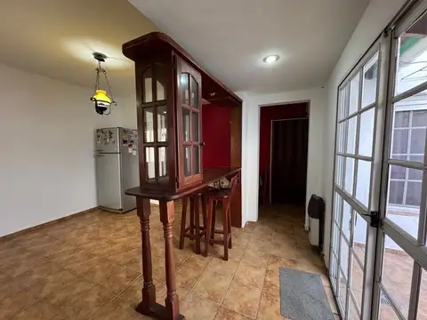 Depto Tipo Casa en Venta en Bernal Oeste, USD 46.000