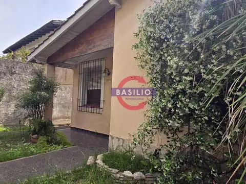 VENTA CHALET 4 AMBIENTES EN PLANTA BAJA – CARAPACHAY