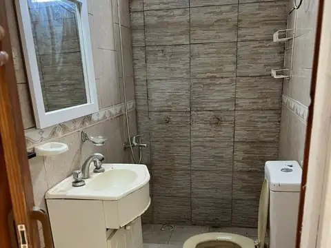 Depto Tipo Casa en Alquiler de Monoambiente