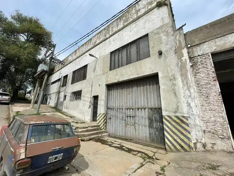 VENTA FABRICA EN ZONA INDUSTRIAL PUERTO!