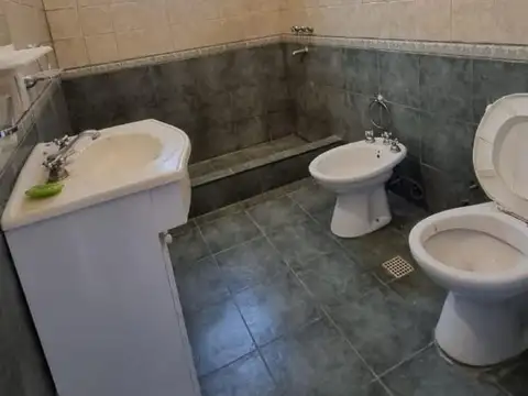 Depto Tipo Casa 3 ambientes con 1 baño