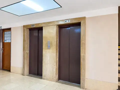 Oficina en Venta 55 años
