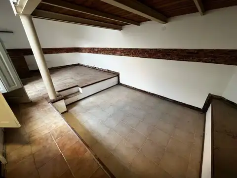 Depto Tipo Casa en Venta de 3 ambientes
