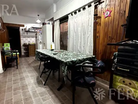 Depto Tipo Casa en Venta con 1 cocheras