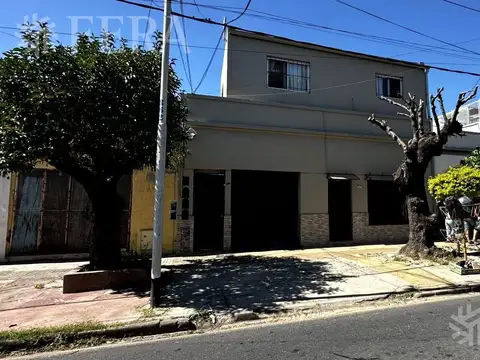 Venta PH para dos familias en Sarandi