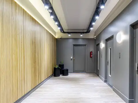 Oficina en Alquiler al Este