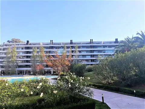Departamento en Venta con 2 cocheras