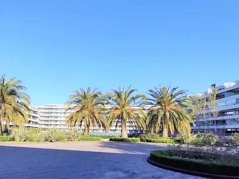 Departamento 4 ambientes con 3 baños