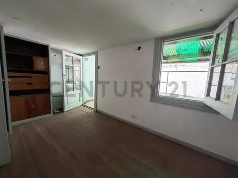 Depto Tipo Casa en Venta de 5 ambientes