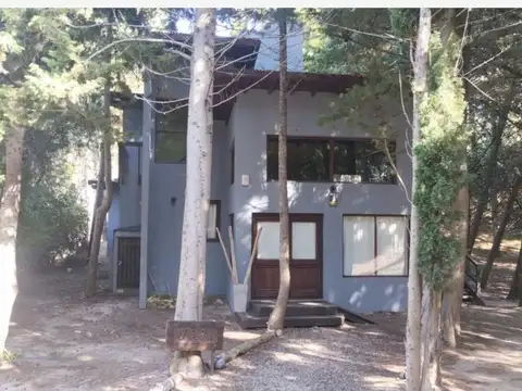 VENTA CASA EN MAR DE LAS PAMPAS