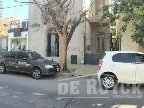Chalet en Venta en Quilmes Centro
