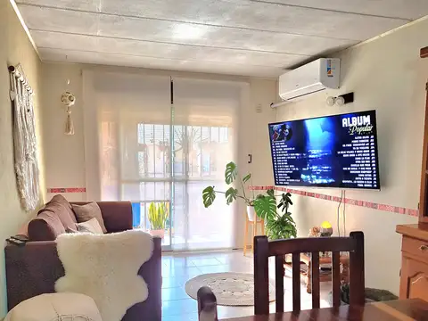 Departamento en venta en Barrio FONAVI, Zárate. Muy buen estado.