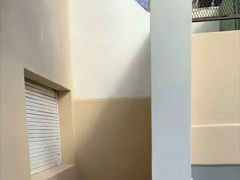 Depto Tipo Casa en Venta en Munro-Oeste, USD 70.000