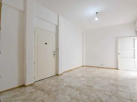 Venta de PH 3 ambientes en Yapeyú al 400