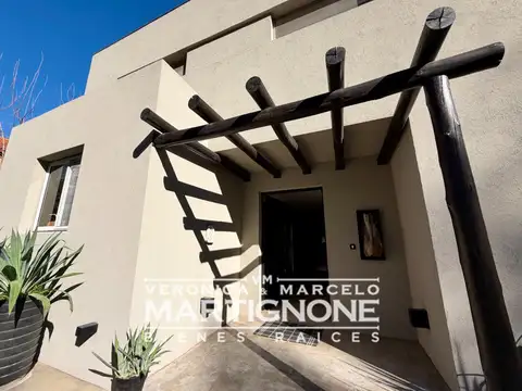Muy Linda Casa En Venta En Los Potrillos, Fátima