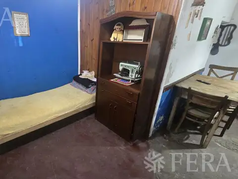 Casa 2 ambientes con 1 baño