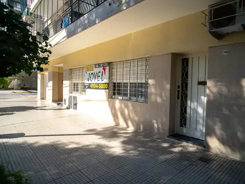 Hermoso dpto de 3 amb c/dependencia, PLANTA BAJA CON COCHERA, entrada independiente