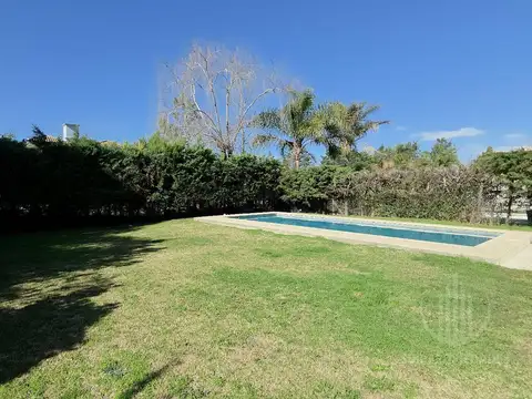 Casa en alquiler en El Lauquen - Canning
