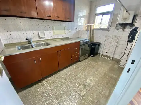 DEPARTAMENTO 3 AMBIENTES PARQUE LAS HERAS BALCON