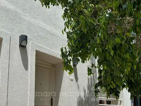 CASA EN VENTA EN CASCO HISTORICO EN CAHSCOMUS