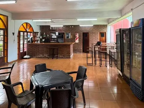 VENTA | COMPLEJO DEPORTIVO Y COMERCIAL SOBRE AV. BARTOLOMÉ MITRE – POSADAS