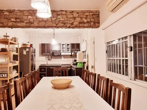 Depto Tipo Casa 5 ambientes con 1 baño