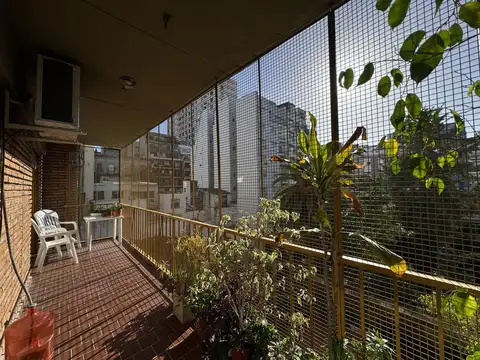 Departamento de 4 ambientes con baulera en Belgrano