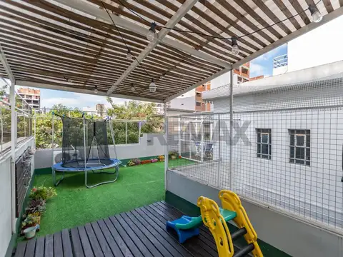 Depto Tipo Casa en Venta de 3 dormitorios