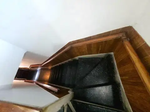 Venta en block Casa mas local comercial, zona Bernardino Rivadavia, Mar del Plata