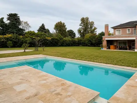 Rio Hondo al 500 Casa en Alquiler Tradicional  SIN MUEBLES en CC San Francisco, Manzanares Pilar
