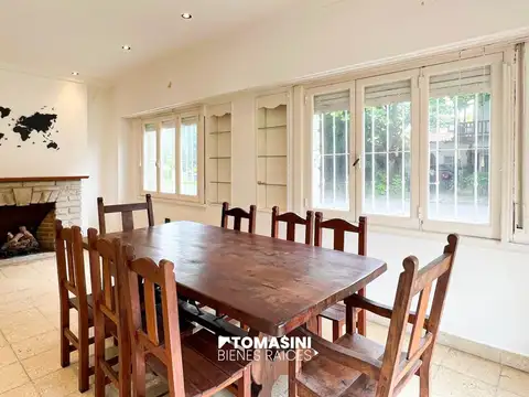 Bernardo De Yrigoyen 3000