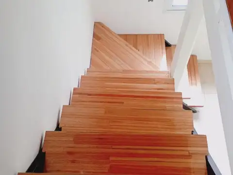 Depto Tipo Casa en Venta de 1 dormitorio
