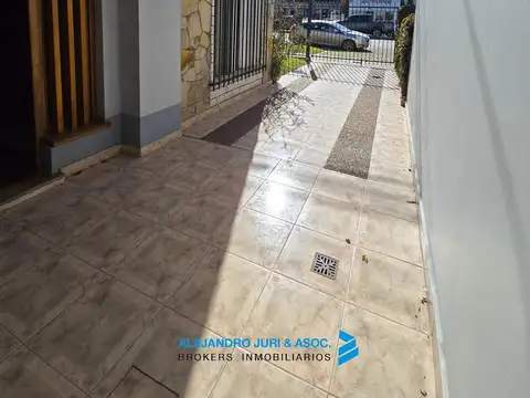 Local en Venta 45 años