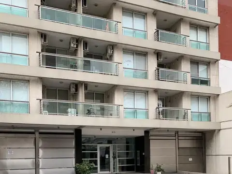 Montevideo 1300, Piso 18°
