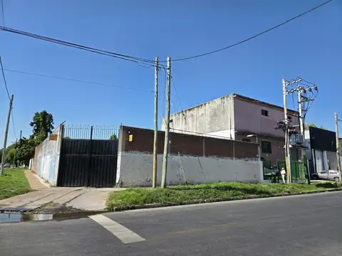Galpon en Venta en Adrogue, USD 730.000