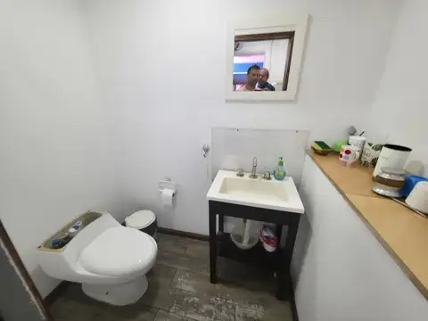 Galpon en Adrogue Zona Comercial